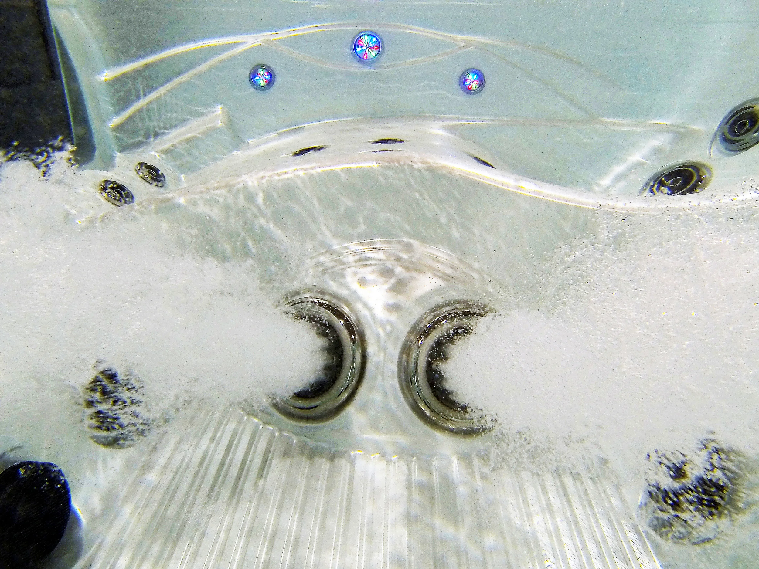 Dual Footblasters- A standard feature on all Island Elite Spas at Prestige Pools and Spas.
