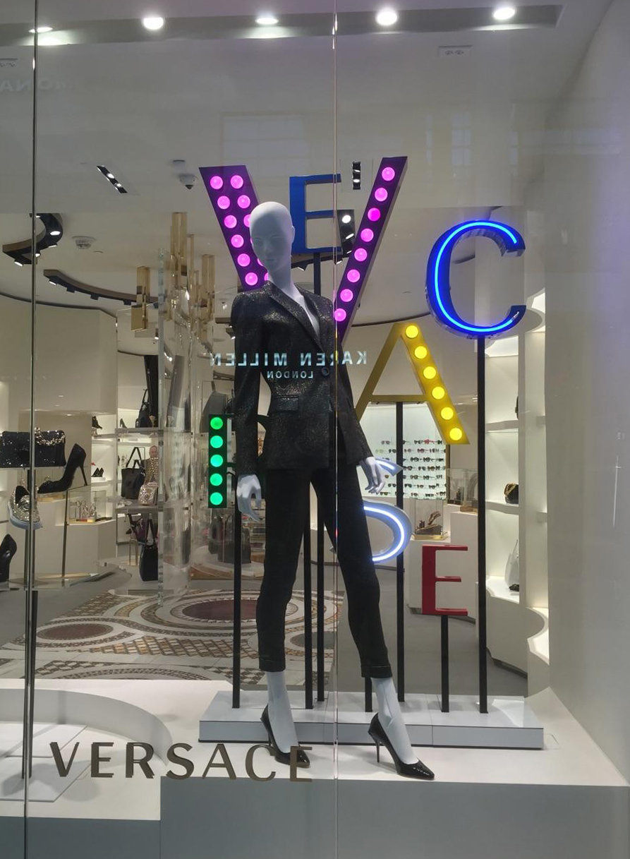 versace2.jpg