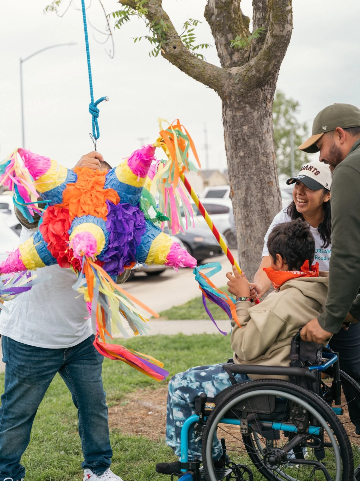 The kind of day that stays with you 🫶🏽
D&iacute;a de las Madres + D&iacute;a del Ni&ntilde;o Distribution, Pt. 2 🤍

#supplies4farmworkers #porlosni&ntilde;os #communitypower #unidad #unity