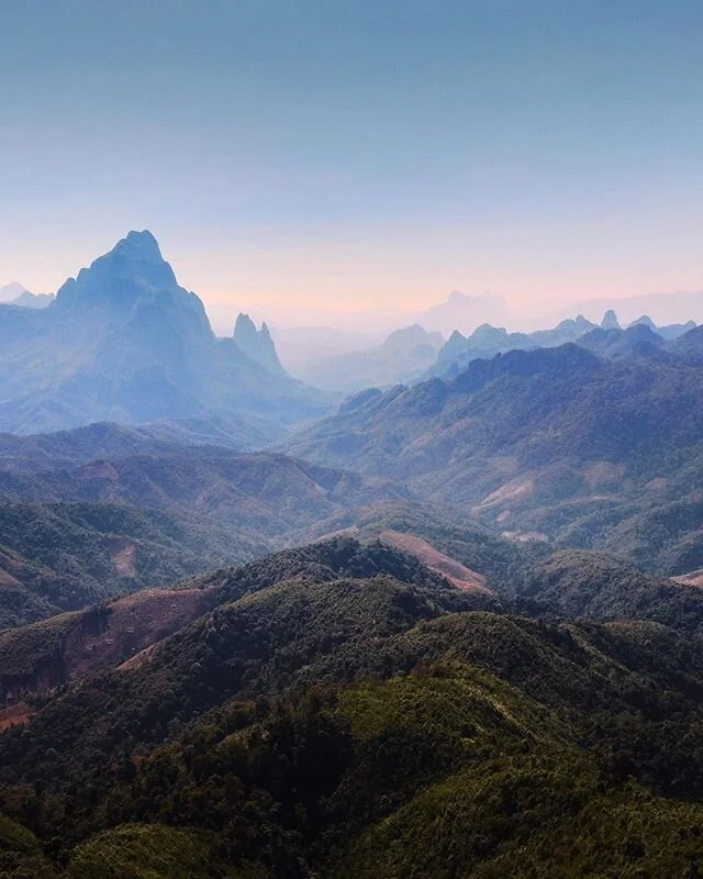 Droning above the mountains of northern Laos.
.
.
.
.
#luangprabang #laos #mountains #scenic #contikiasia #nature #neature #instagood #nationalpark #nationalforest #nationalmonument #hiking #gohike #outdoors #explore #trip #adventure #travel #vacatio