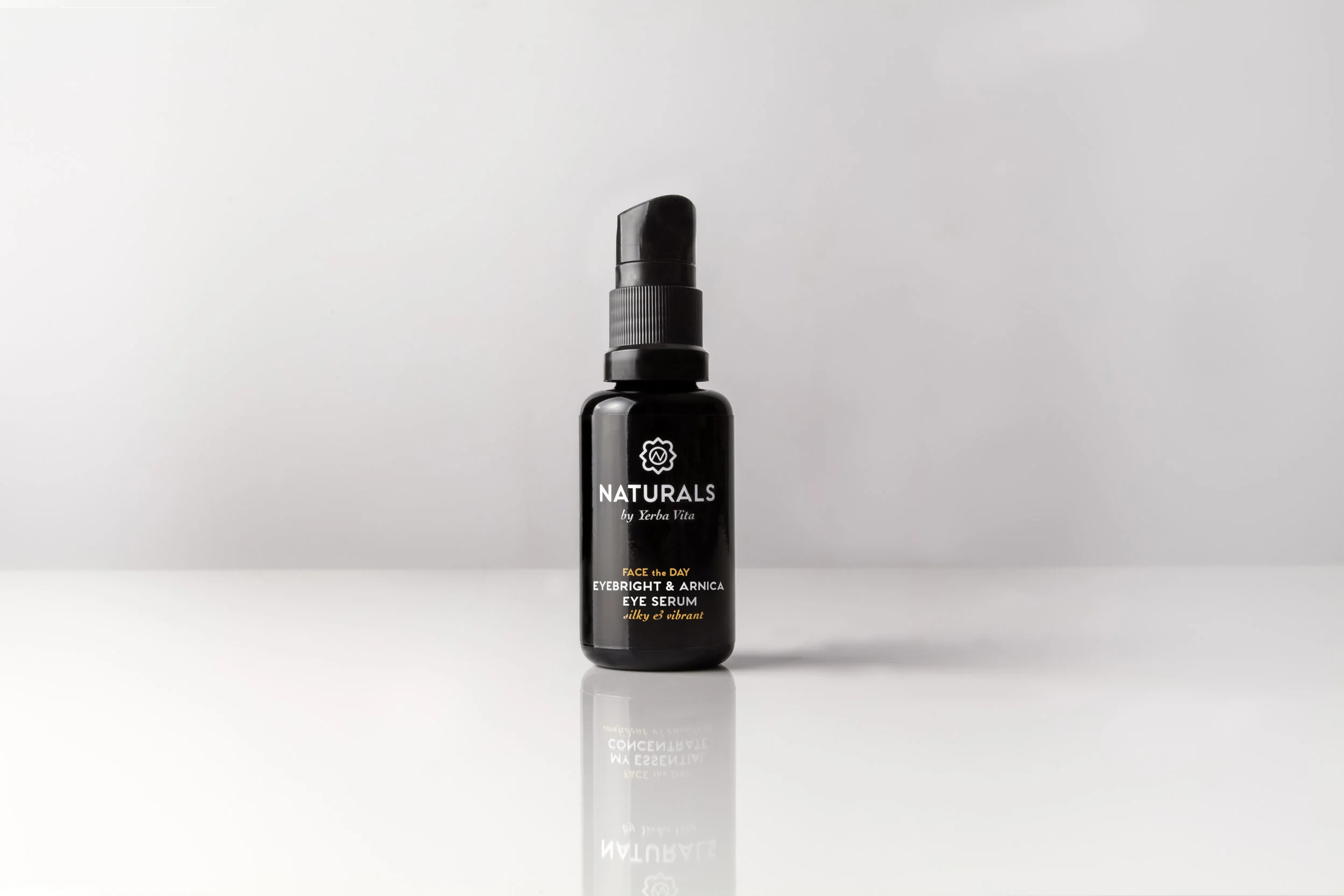 HYDRATE: Eyebright &amp; Arnica Eye Serum