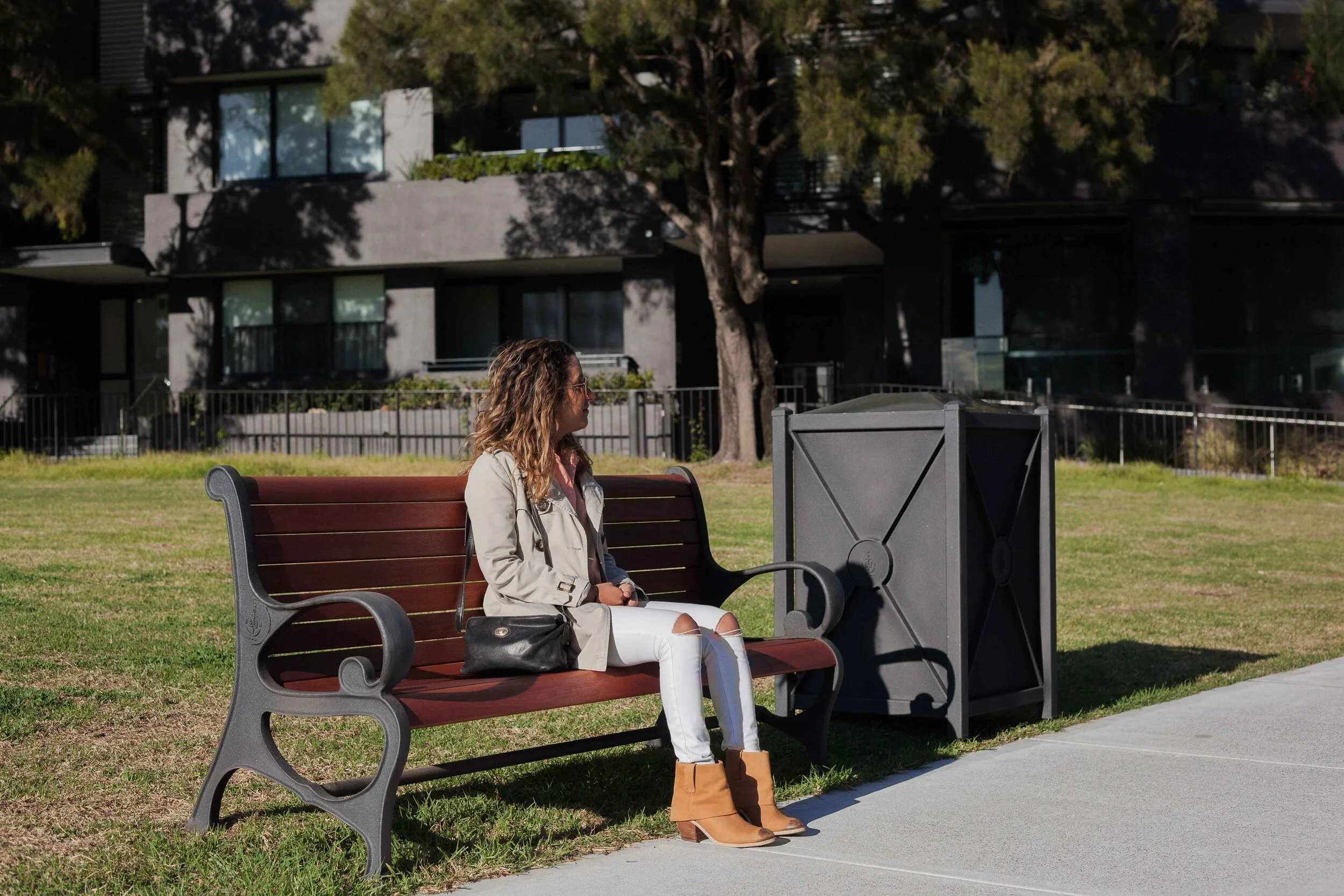 Emerdyn x Jake Holly -6-2.jpg