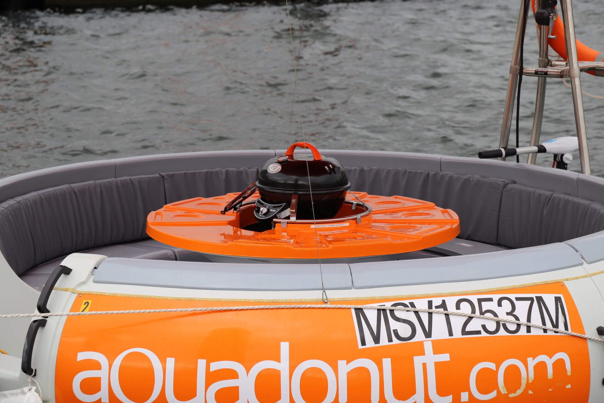 Let's go boating in Melbourne on an Aquadonut, — Boat Hire Melbourne