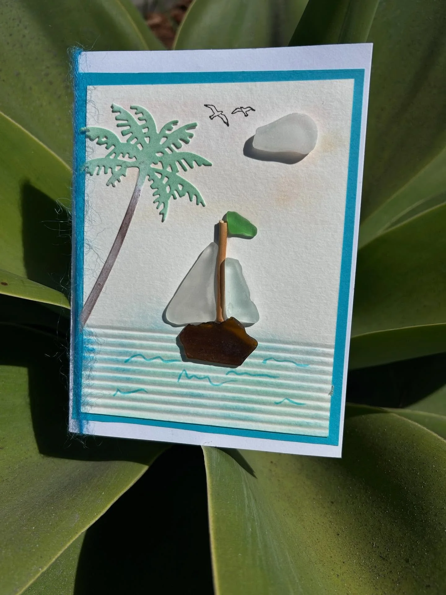 π Say hello to the queen of craft, @sciuttolouise ! Not only is she the Board President of the Santa Barbara Sea Glass & Ocean Arts Festival, but she’s also a true seaside sorceress, turning everything from sea glass to goat’s m