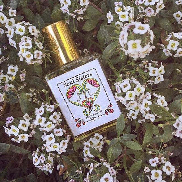 🦋In the dead of winter you can smell like summer...🌸 #soulsisters #gardenia #tuberose #orangeblossom