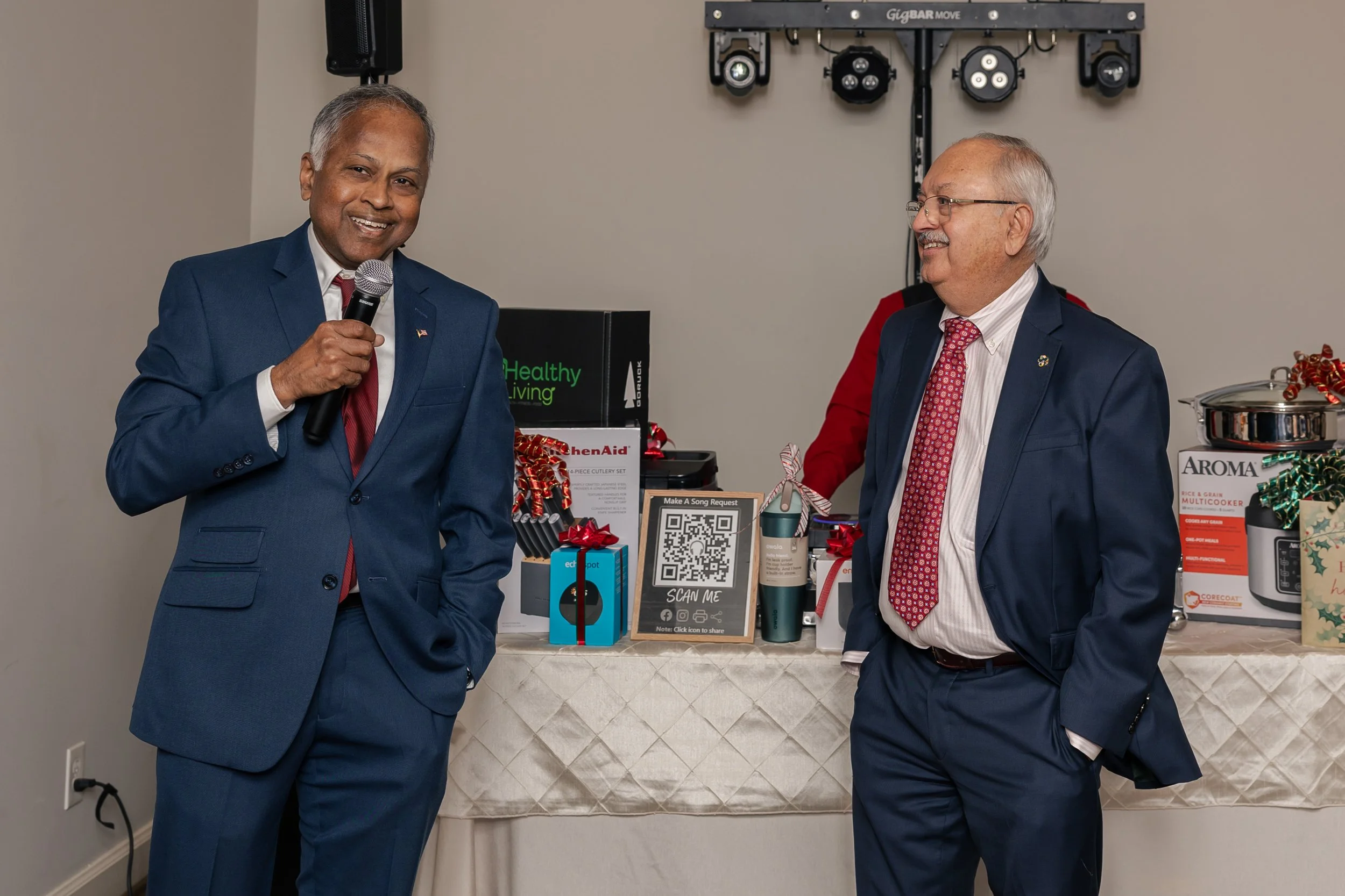 Gwinnett Clinic - Christmas Party-84.jpg