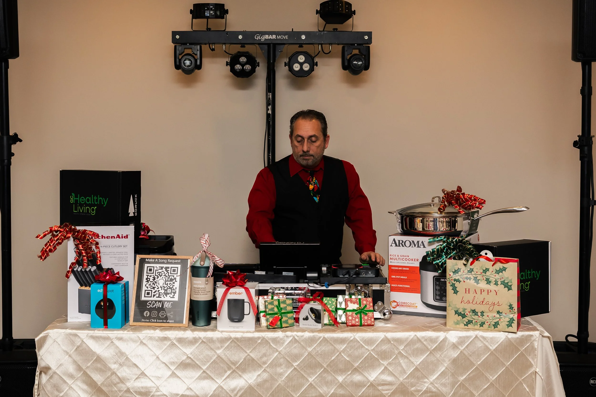 Gwinnett Clinic - Christmas Party-41.jpg