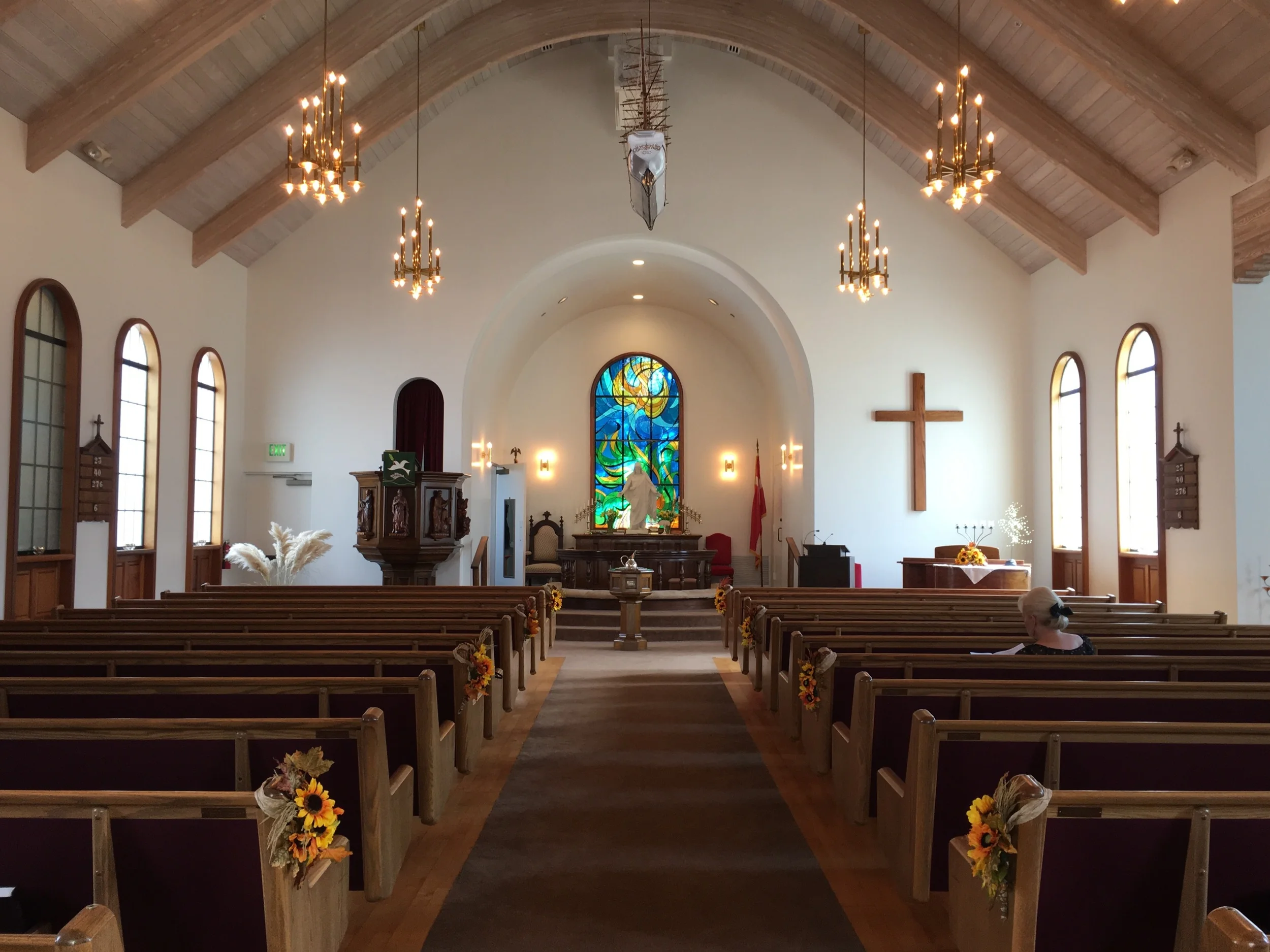 11 a.m. Service & Lunch