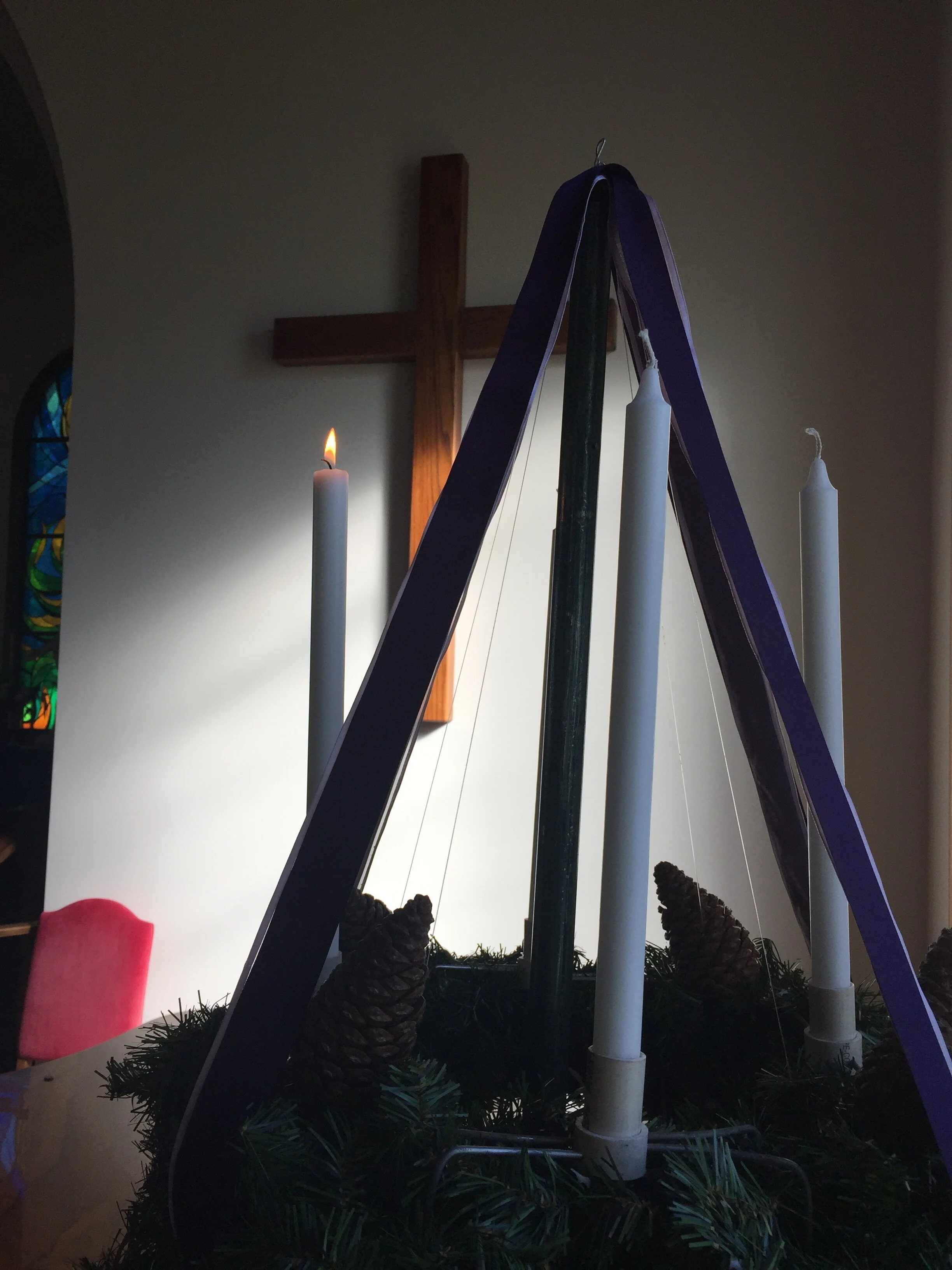 Advent Service 11 am 