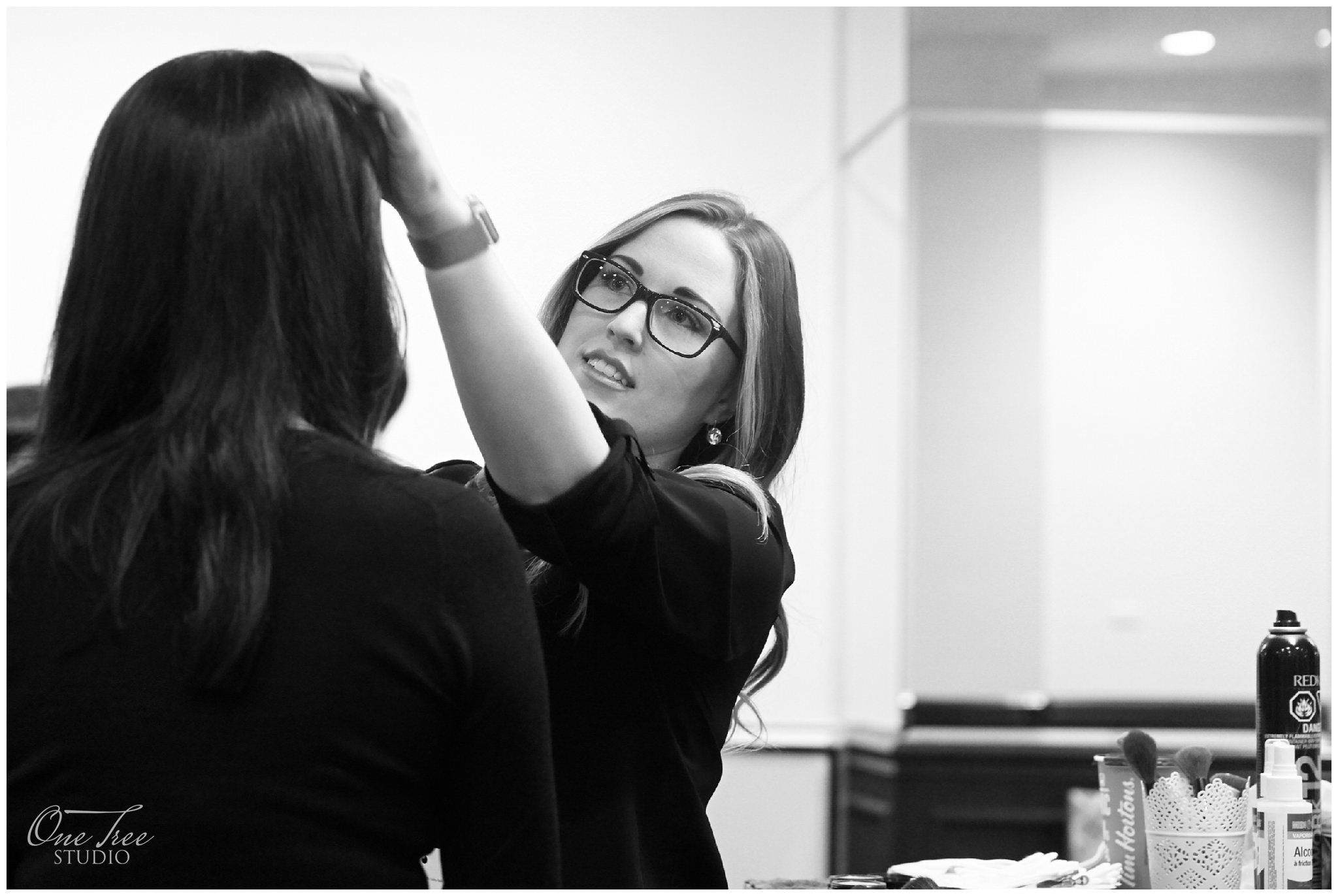 Conference Headshots at Sheraton Centre Toronto | One Tree Studio Inc.