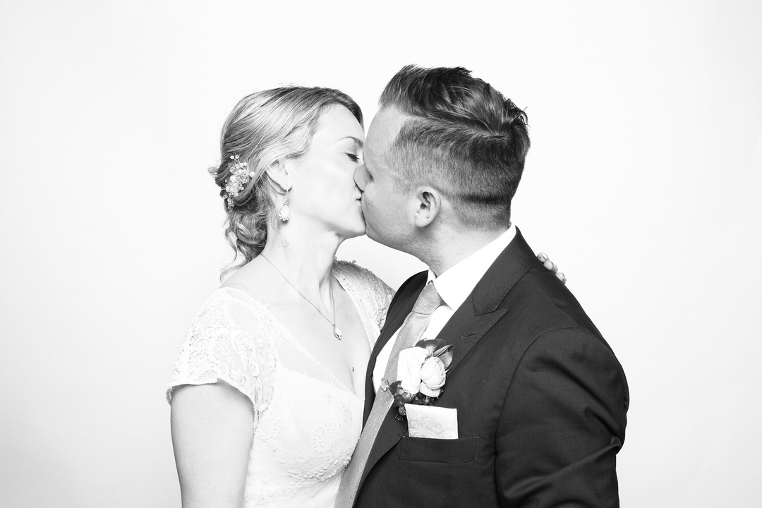 Inn on the Twenty Black and White Photo Booth: Melanie &amp; Sean