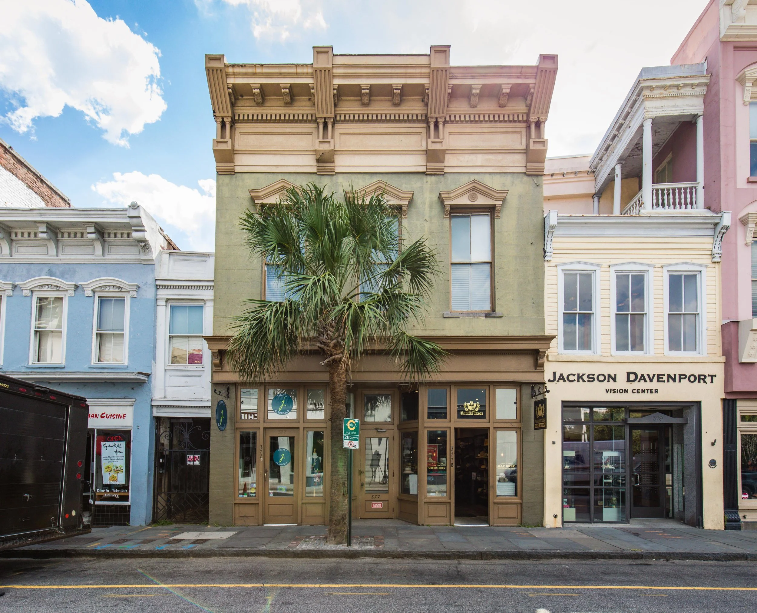 Benefits of Professional Photography for Commercial Real Estate 