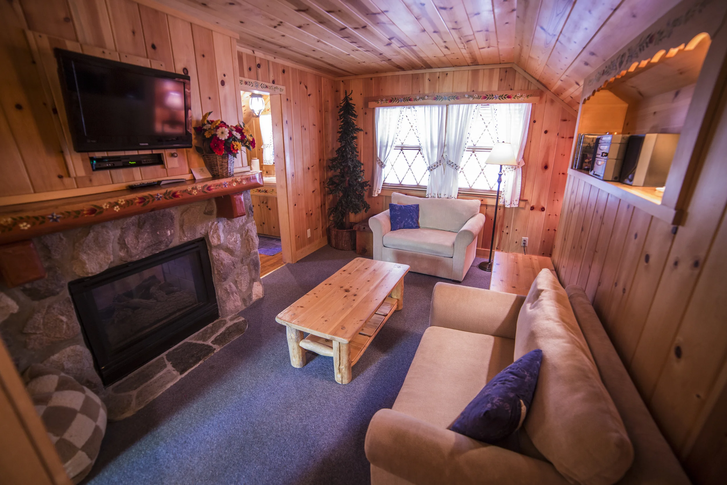 Accommodations The Cottage Inn