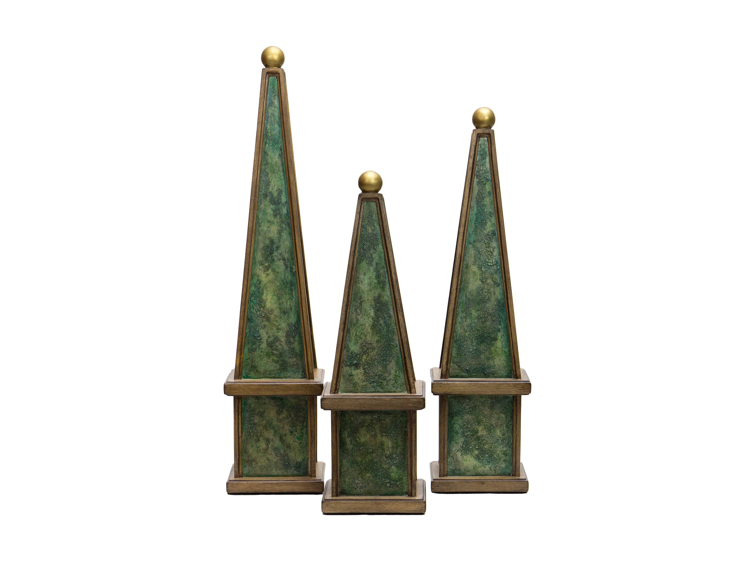 Obelisk in Jade Green 1.jpg