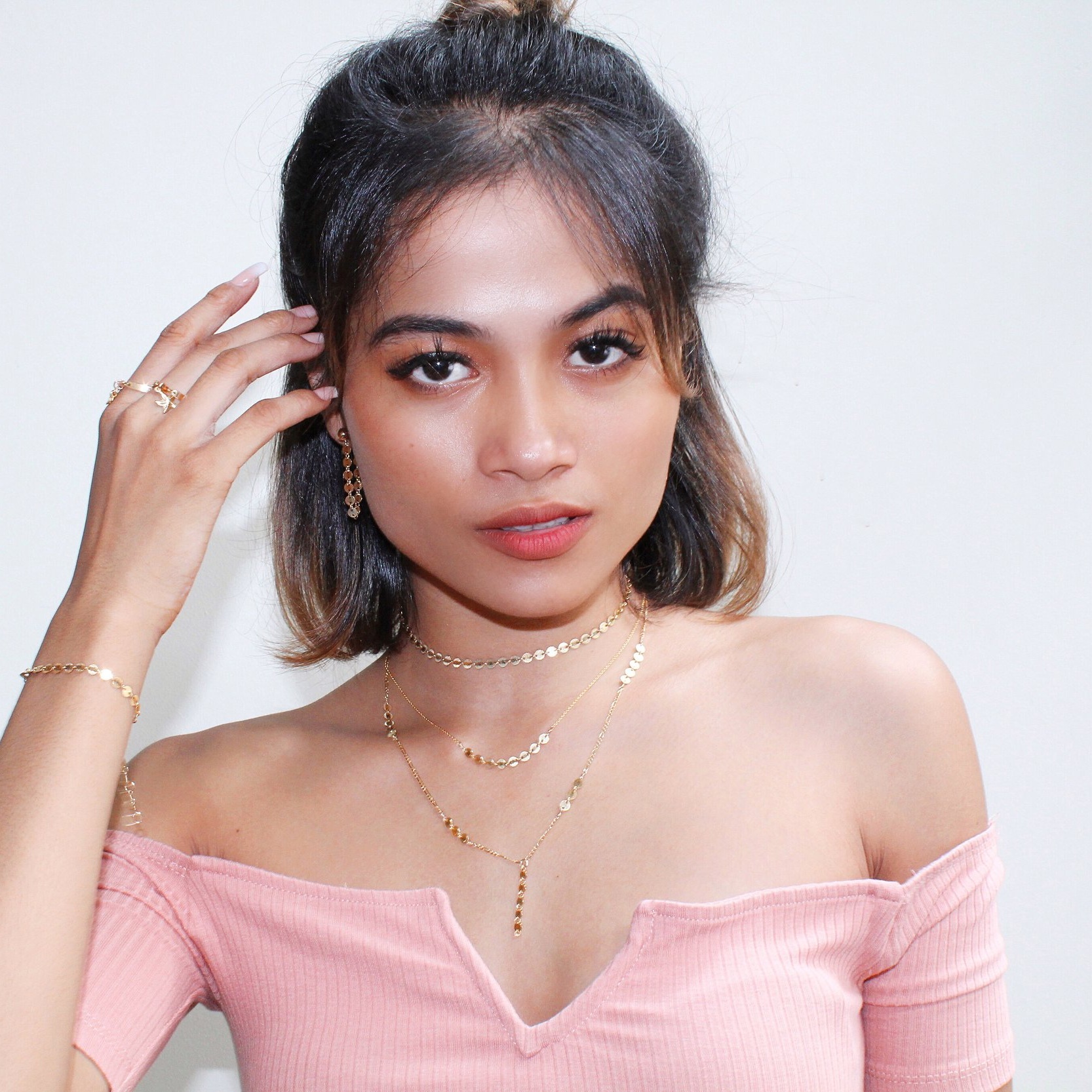 Facetune_03-09-2019-15-09-00.jpg