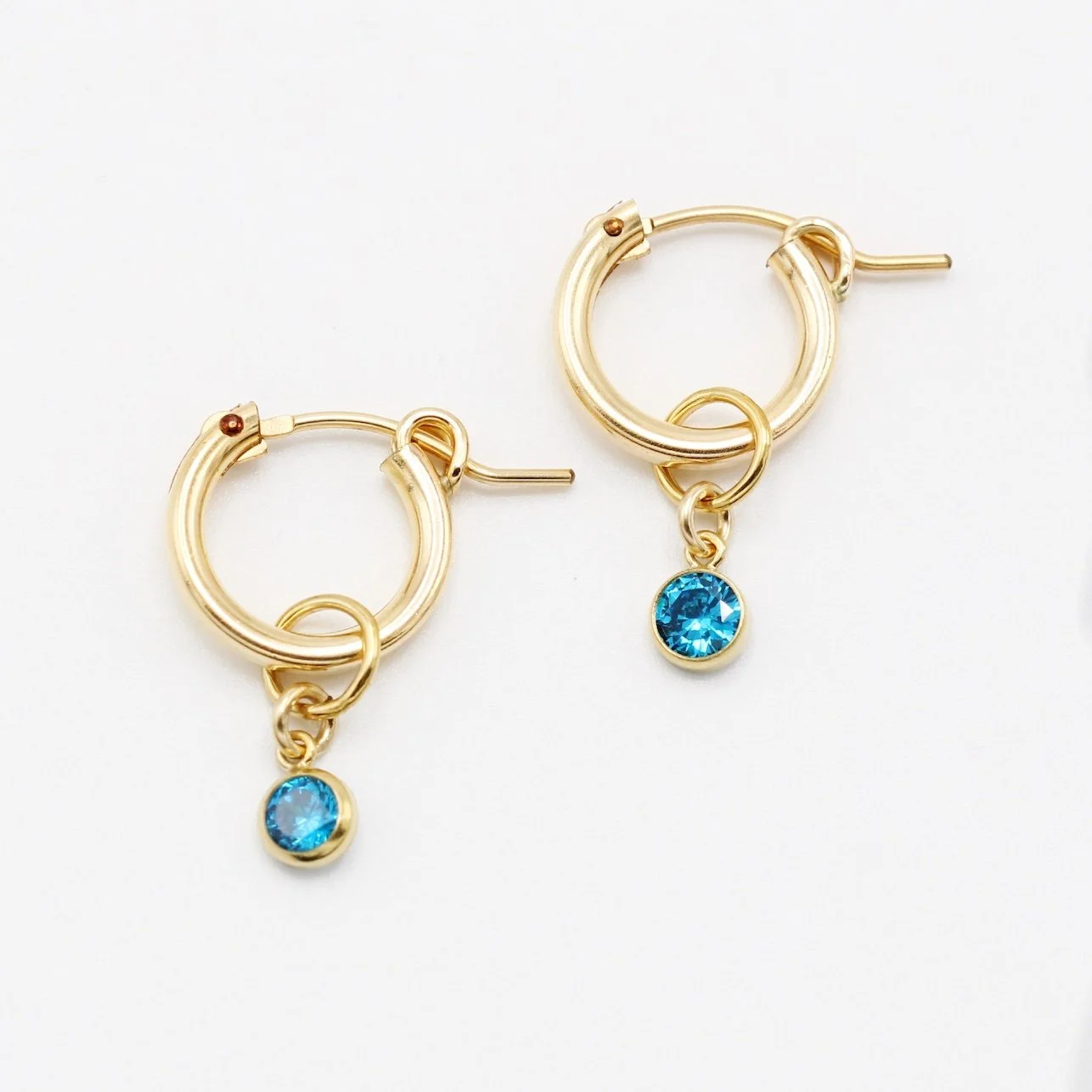 Blue Charm EAR 13mm2.JPG