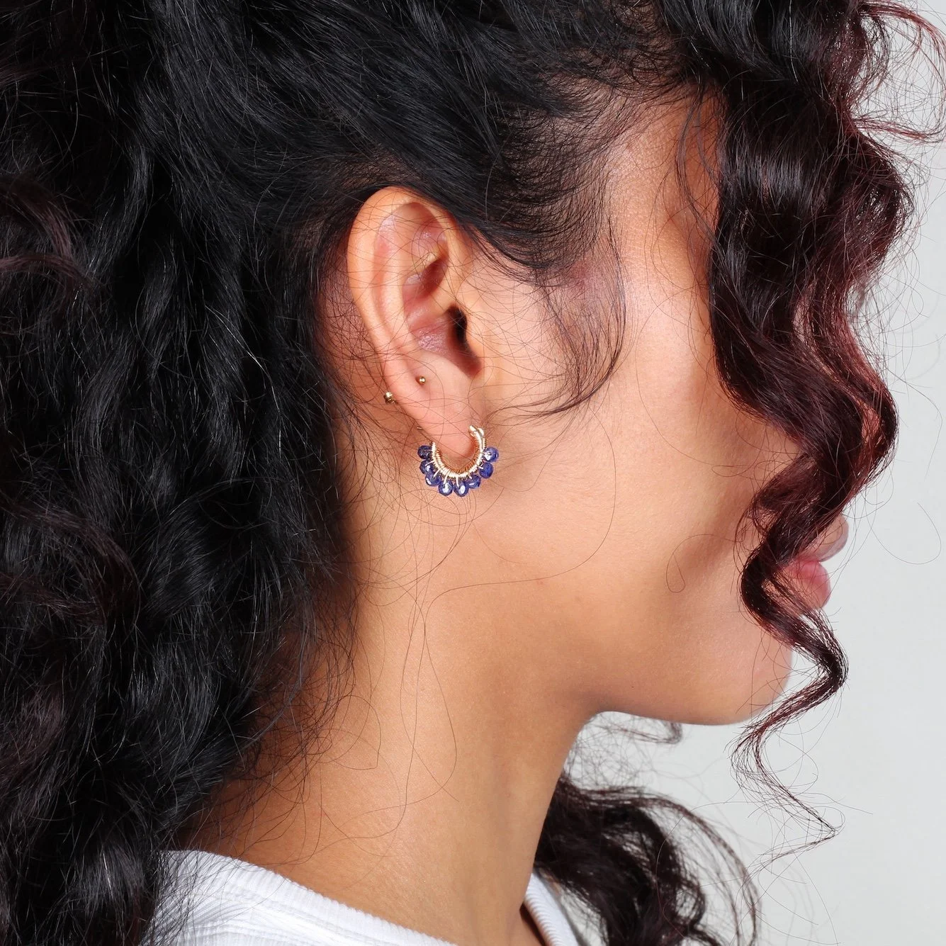 Walton Hoops - Blue Sapphire 13mm