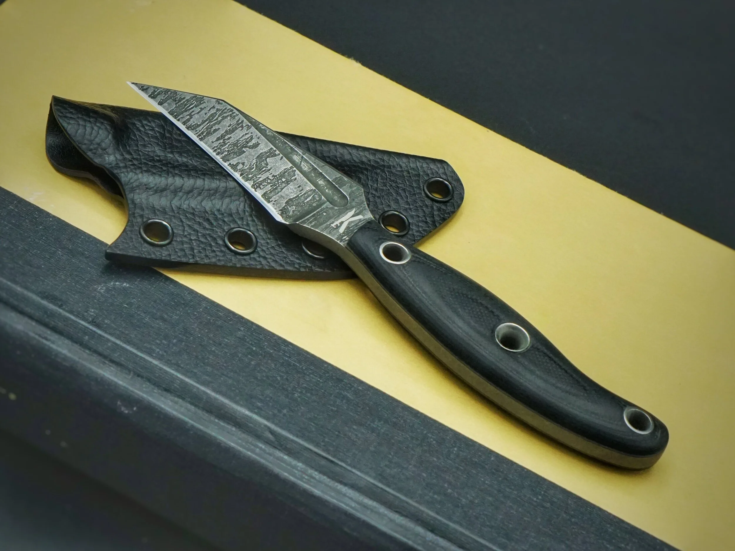 C6E59656-003C-4343-A536-DE172FA3C3EB