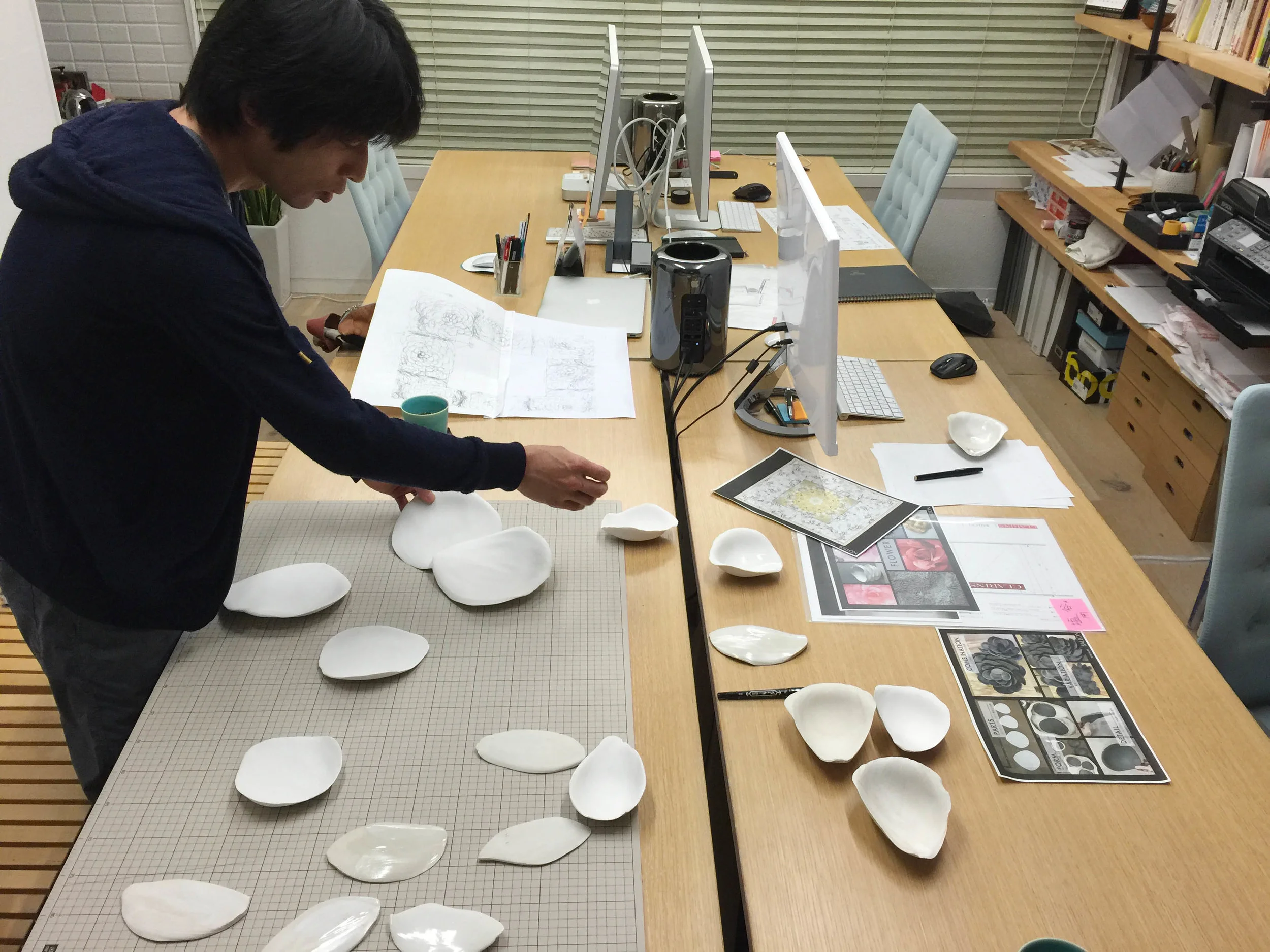 陶芸作家：塩谷良太さんと共同でプロジェクトを進めています。