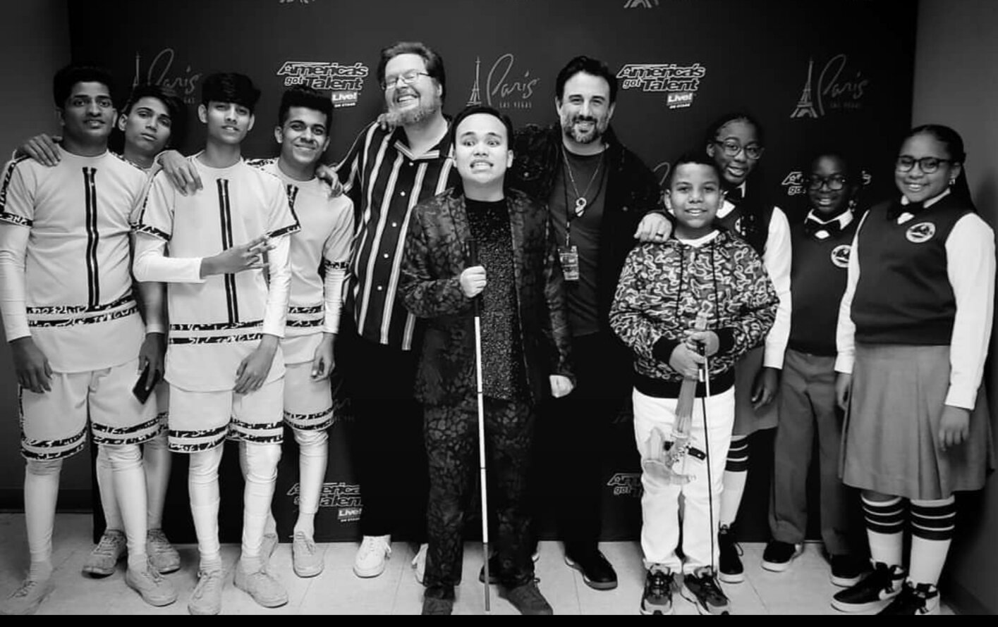  w/ V Unbeatable, Ryan Niemiller, Kodi Lee, Tyler Figeuroa, Detroit Youth Choir at AGT Live 