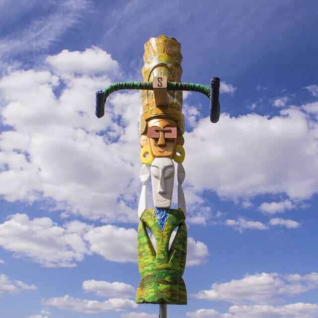 For me, the best background is the cloud. It's always changing, and yet it is always eternal.It doesn&rsquo;t take the focus off the subject and I can always count on it.

#sviktrophies #functionalartwork #cloudforbackground :) #cyclinglife❤️ #bikeho