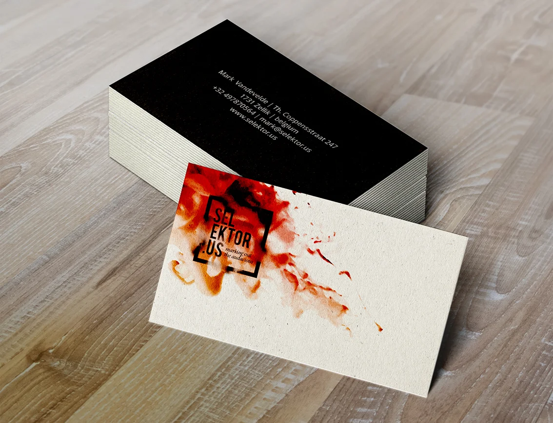 Selektor_BusinessCard_MockUp.jpg