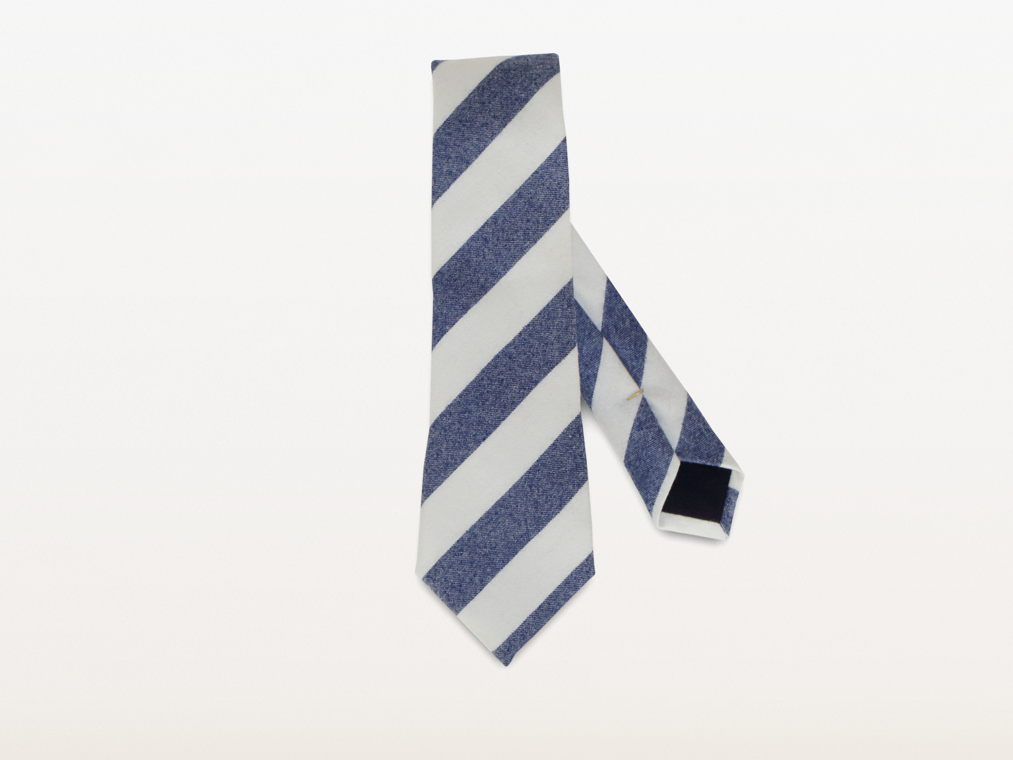 tie_milton_sporting_navy_flannel.png