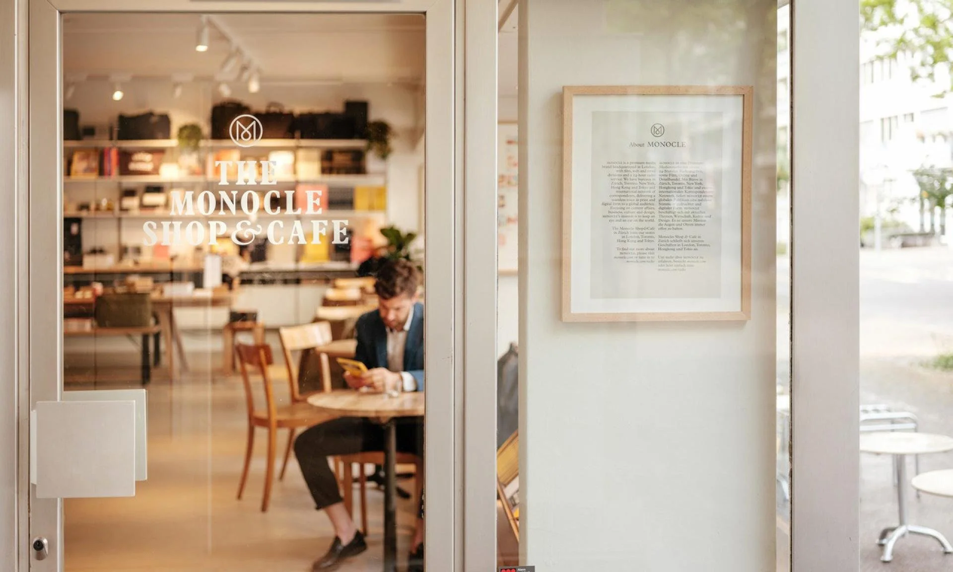zuerich_monocle_cafe_3.jpg