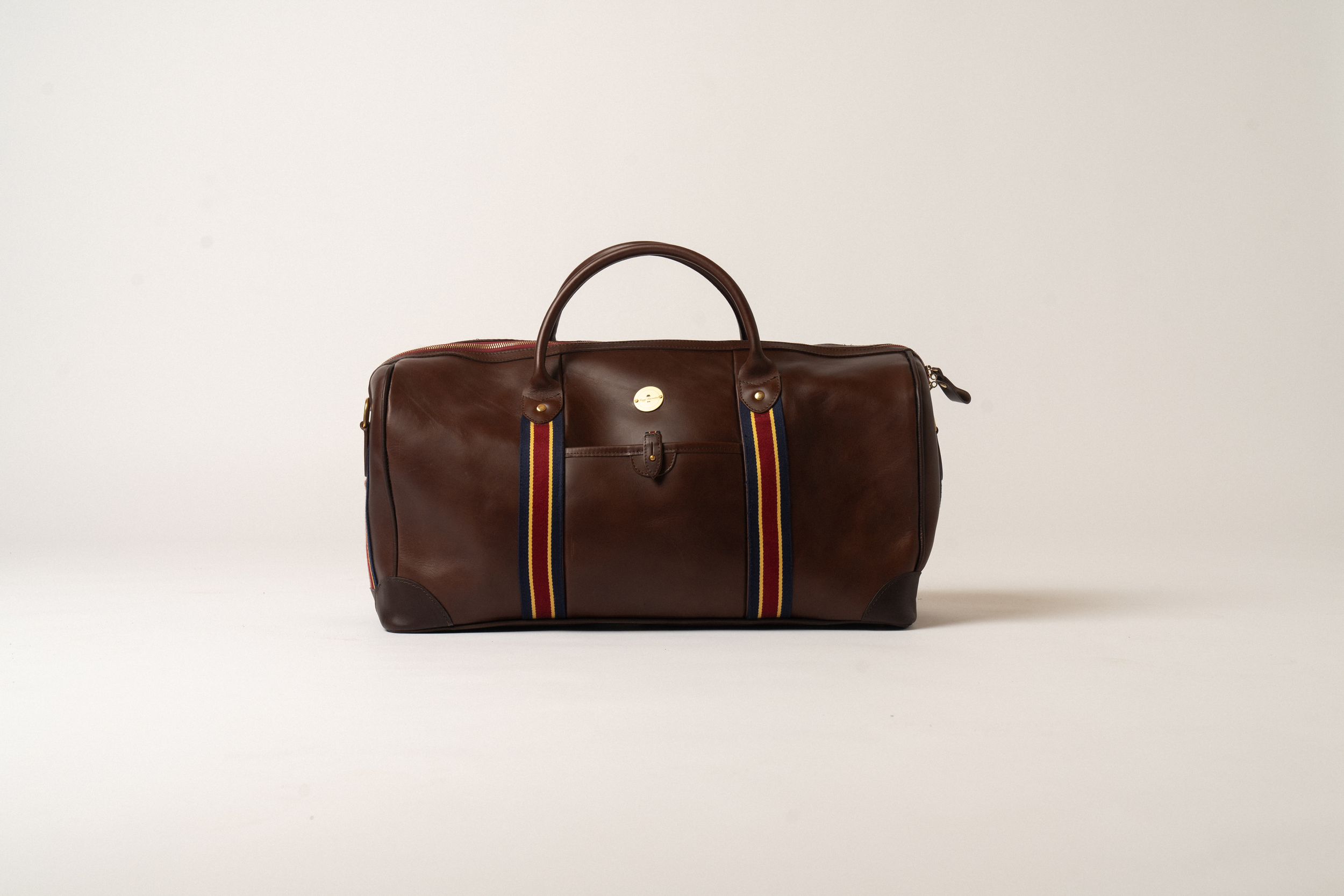 weekender_leather-25_front.png