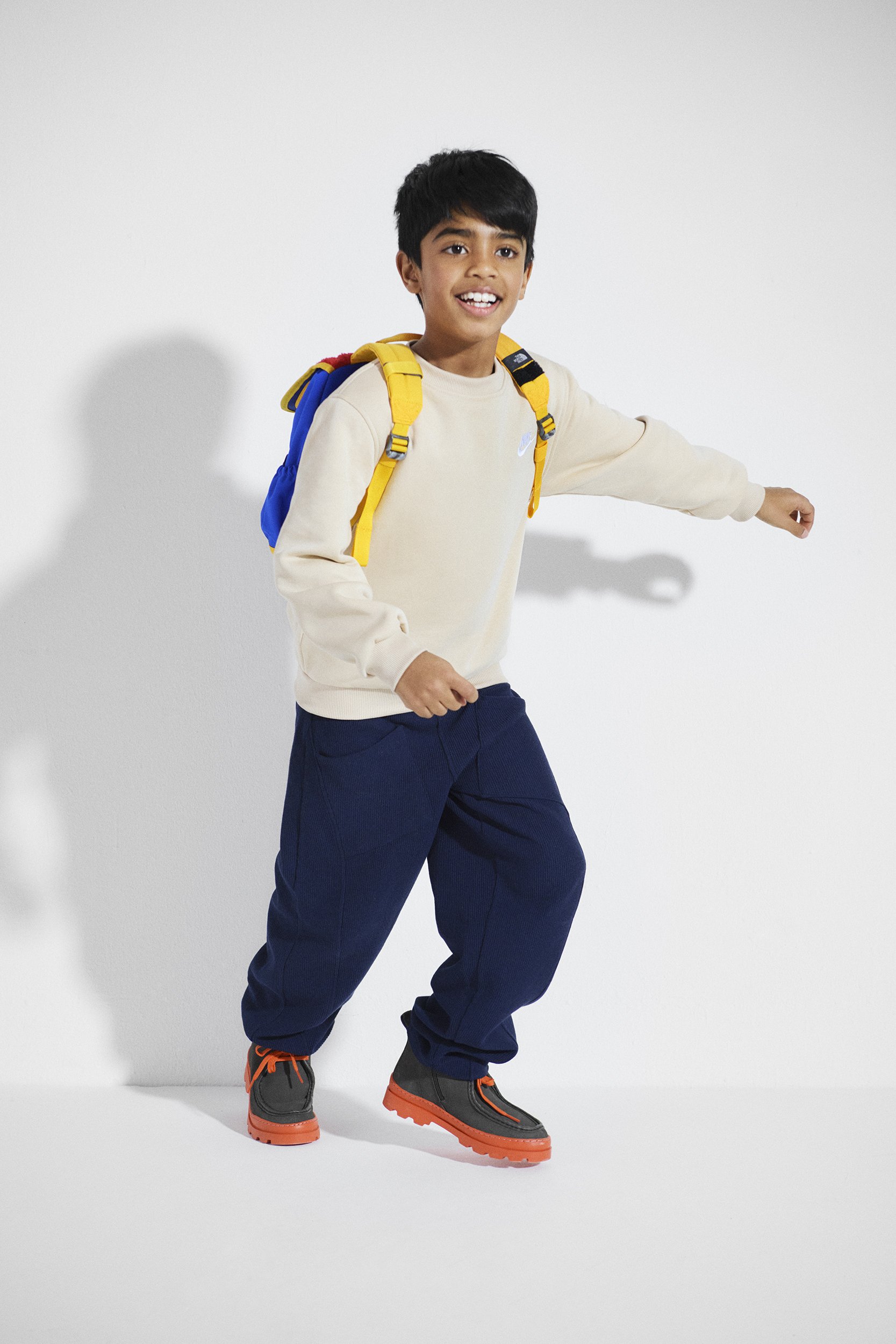 Shot_03_202_v3-LR (1).jpg