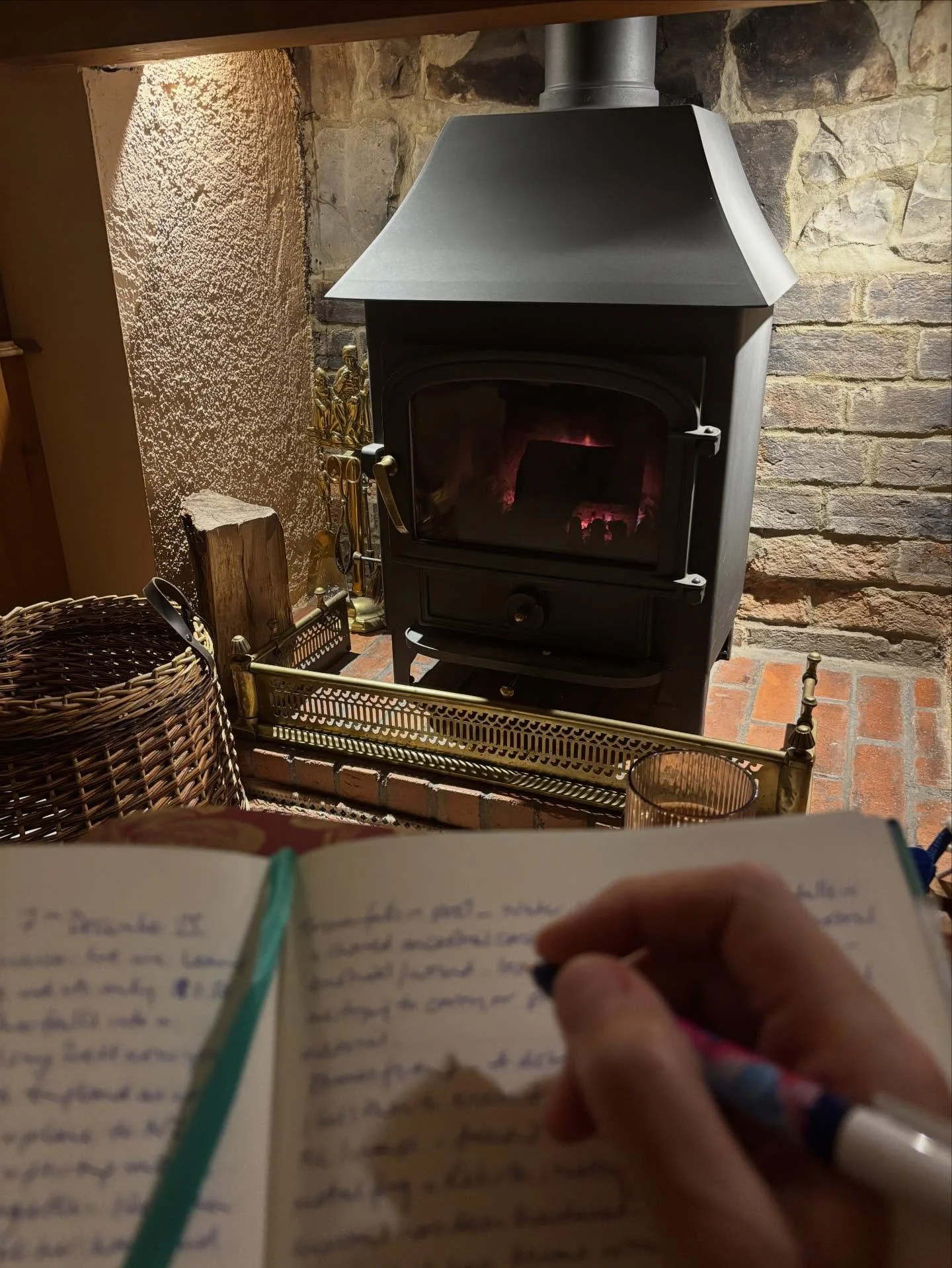 What I love the most about these deep dark days of winter when the veil is even thinner than usual&hellip;

Dreams 😴

You may find your dreams speaking louder now, getting bigger and bolder in their symbology, in a bid to capture your attention. 

A