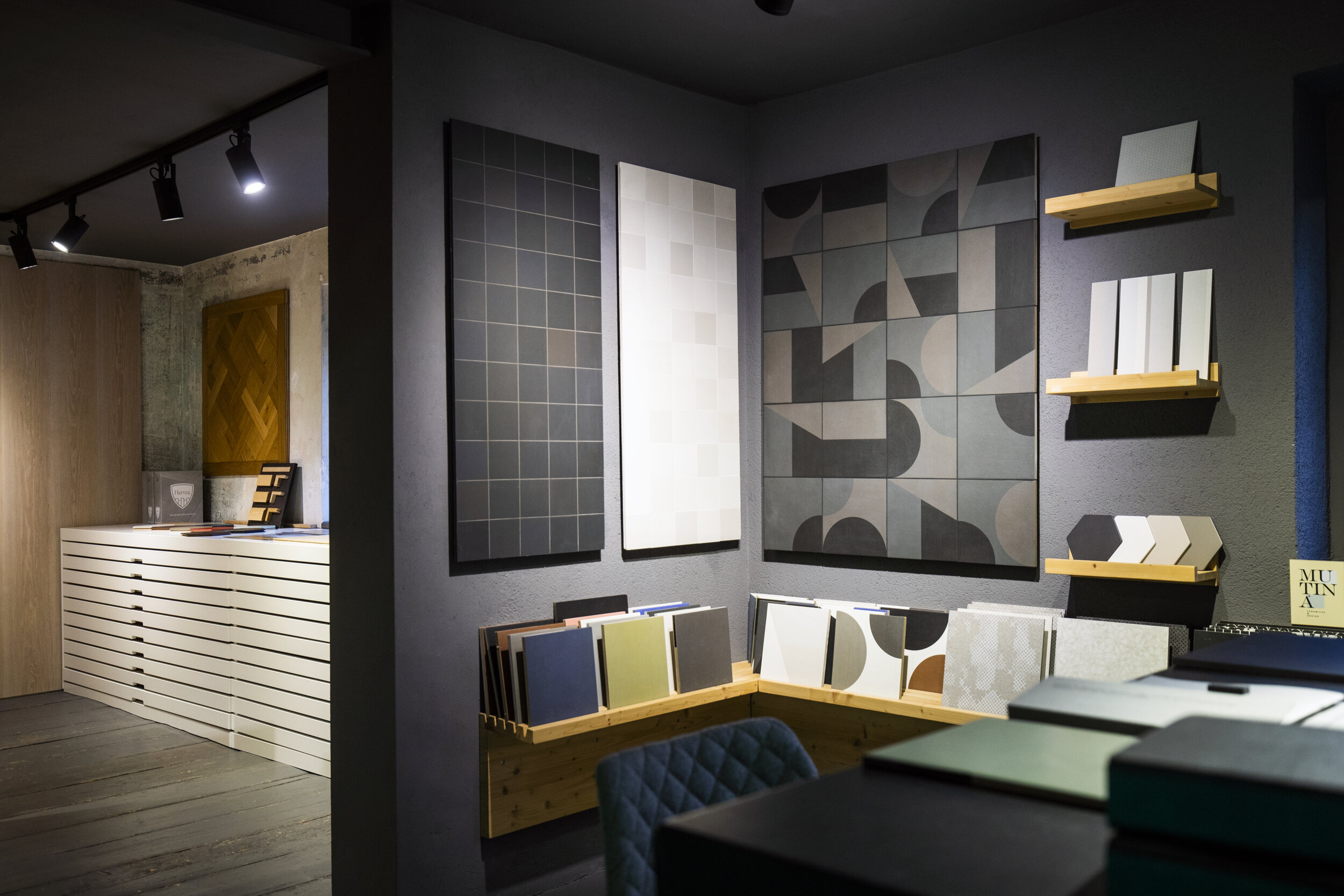 Showroom Holz/Mutina