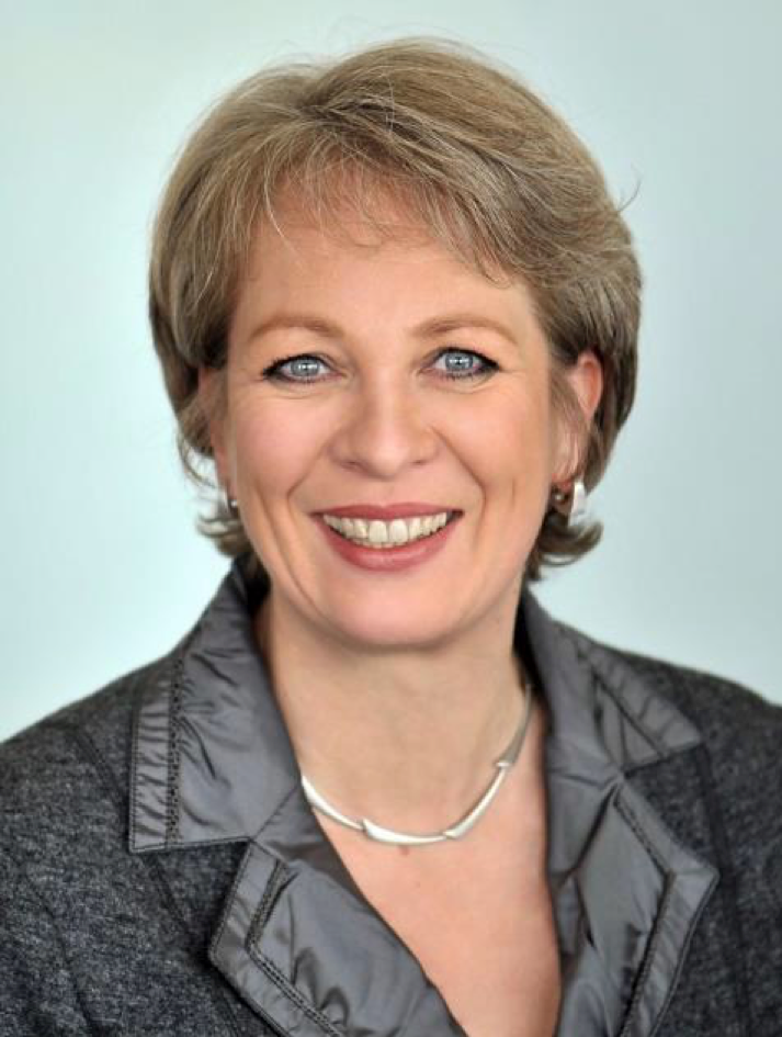Beate Benz Front Desk