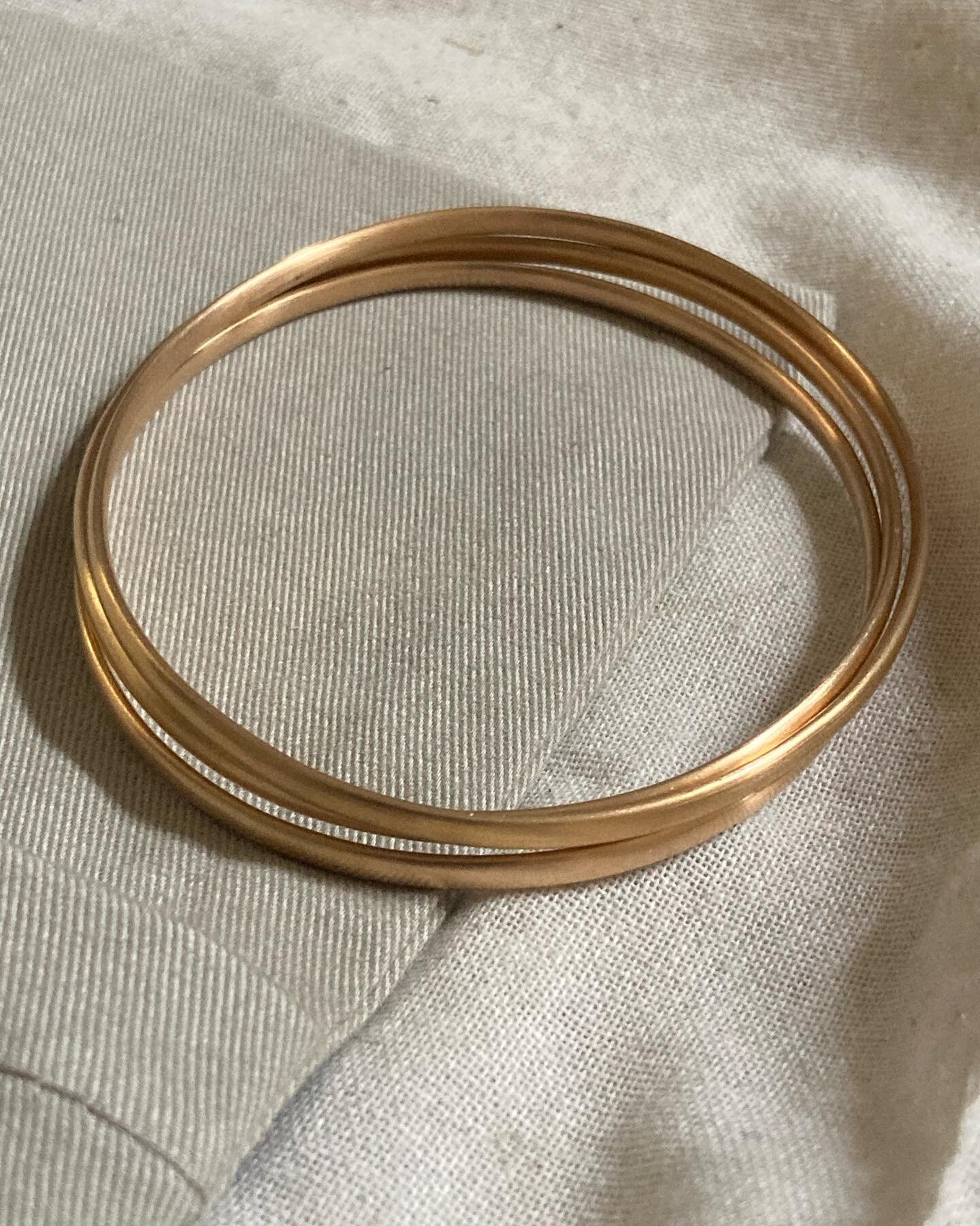 22ct yellow gold bangles