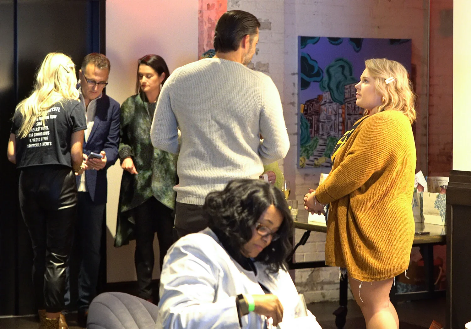 SIBA-volunteers-for-Fashion-Anarchy-at-The-Last-Hotel-STL - Copy.jpg