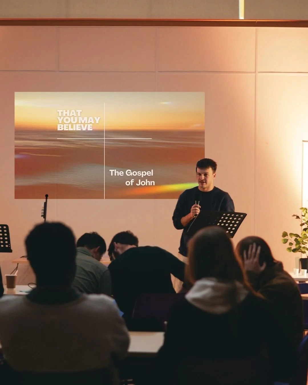 💡On Sunday Toby kicked off the year continuing our series in John's gospel looking at Jesus being the light of the world! 

Jesus doesn&rsquo;t just shine into the darkness &mdash; He exposes what&rsquo;s false, reveals what&rsquo;s true, and guides