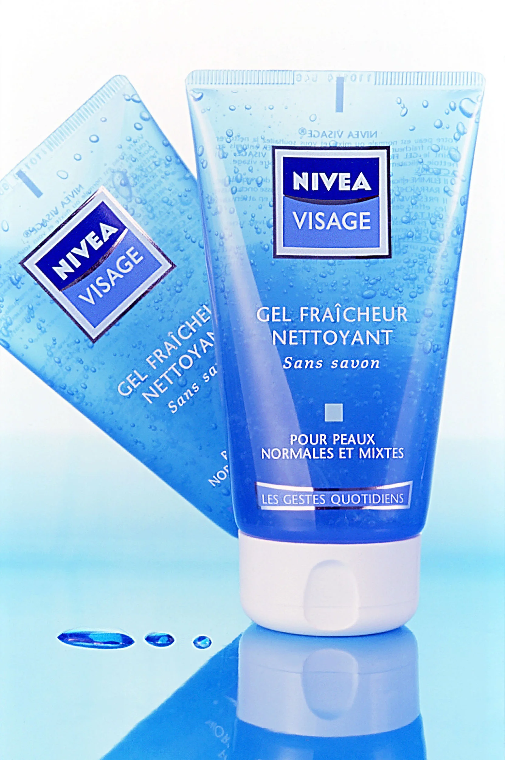 NIVEA_VISAGE_ incline2.jpg