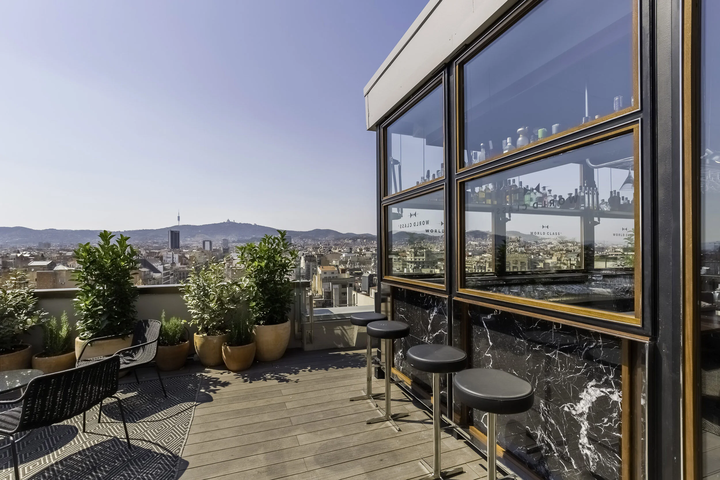 ELEVEN_BAR_NH_COLECTION_GRAN_CALDERON_Barcelona_MMZ_1153.jpg