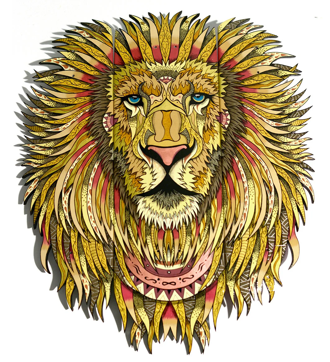  Lion face  Oil painting and Poscas on 2 skateboards,  80X62 cm, 03/2015. OUT 