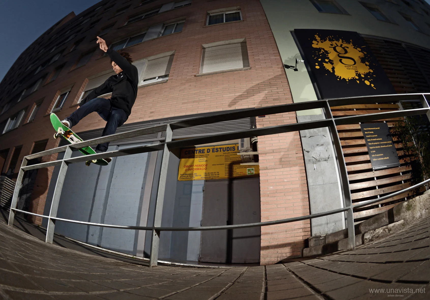  Chris Pfanner , big front side board slide in BCN. 