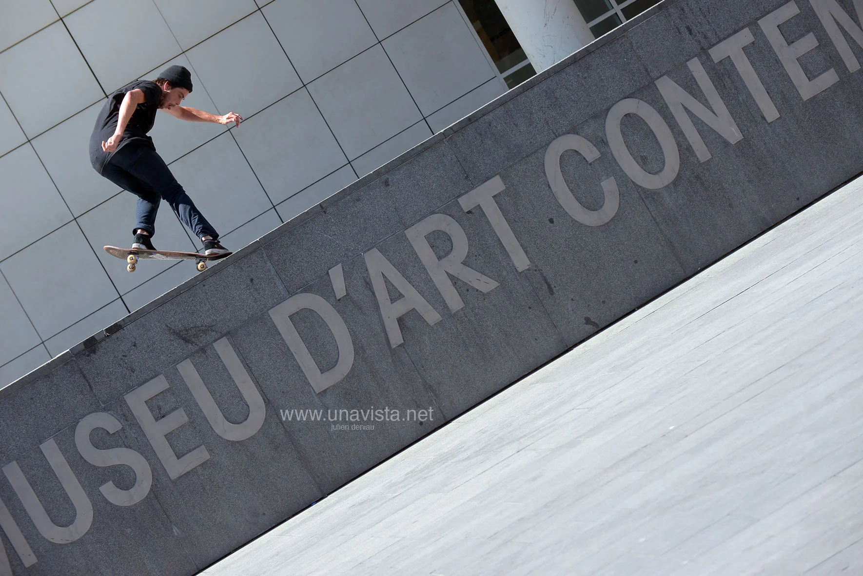  Julien Merour, back side nose blunt, MACBA Barcelona. 