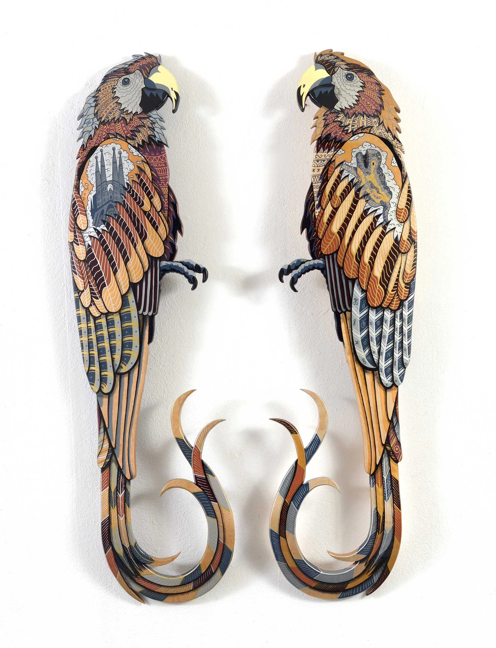  Barcelona Parrots  acrylic painting and Poscas on 2 skateboards,each one.   80X21 cm.&nbsp;11/2017. OUT 