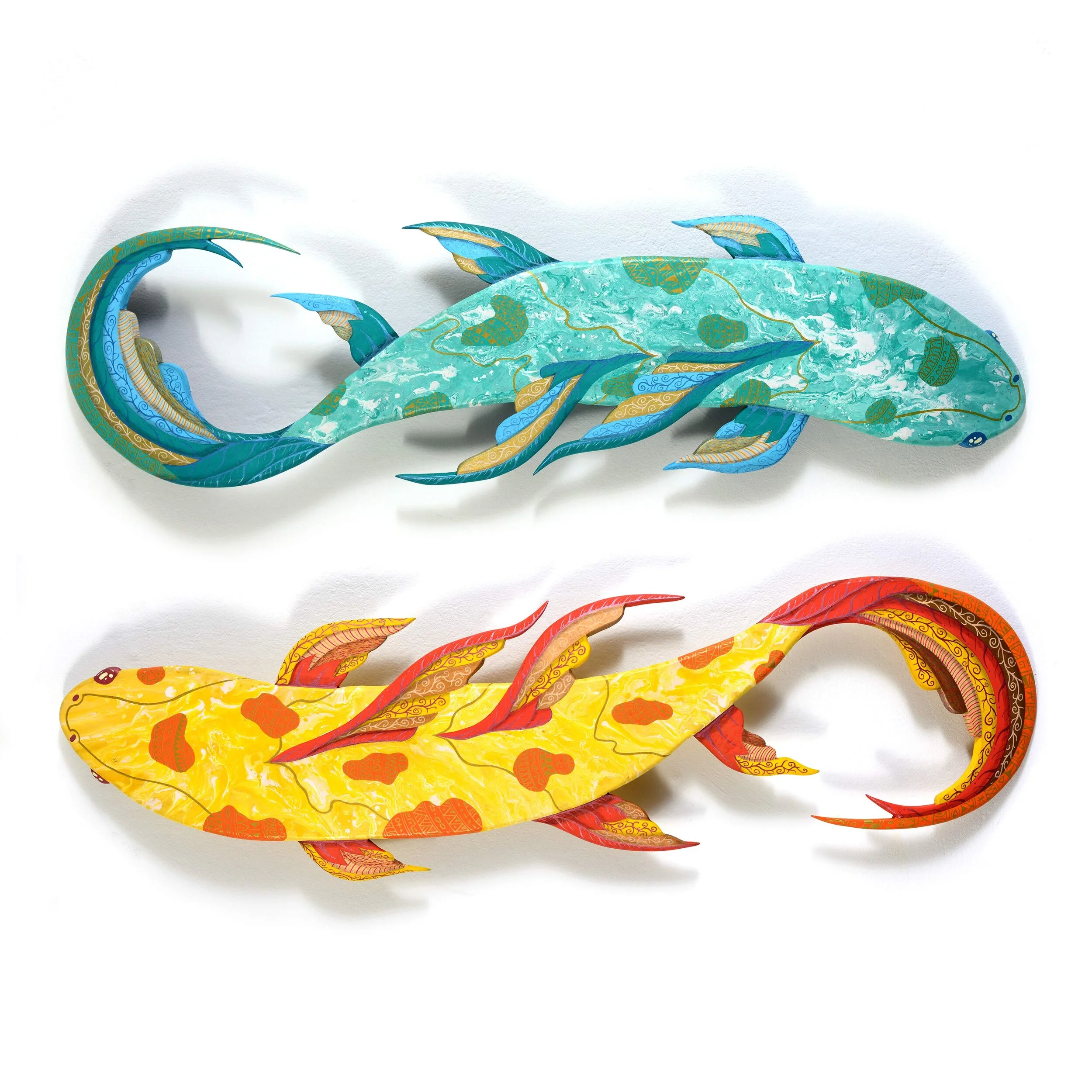  Japanese Fishes  Acrylic painting and Poscas on Two skateboards.  80X21 cm. 10/2019 . OUT 