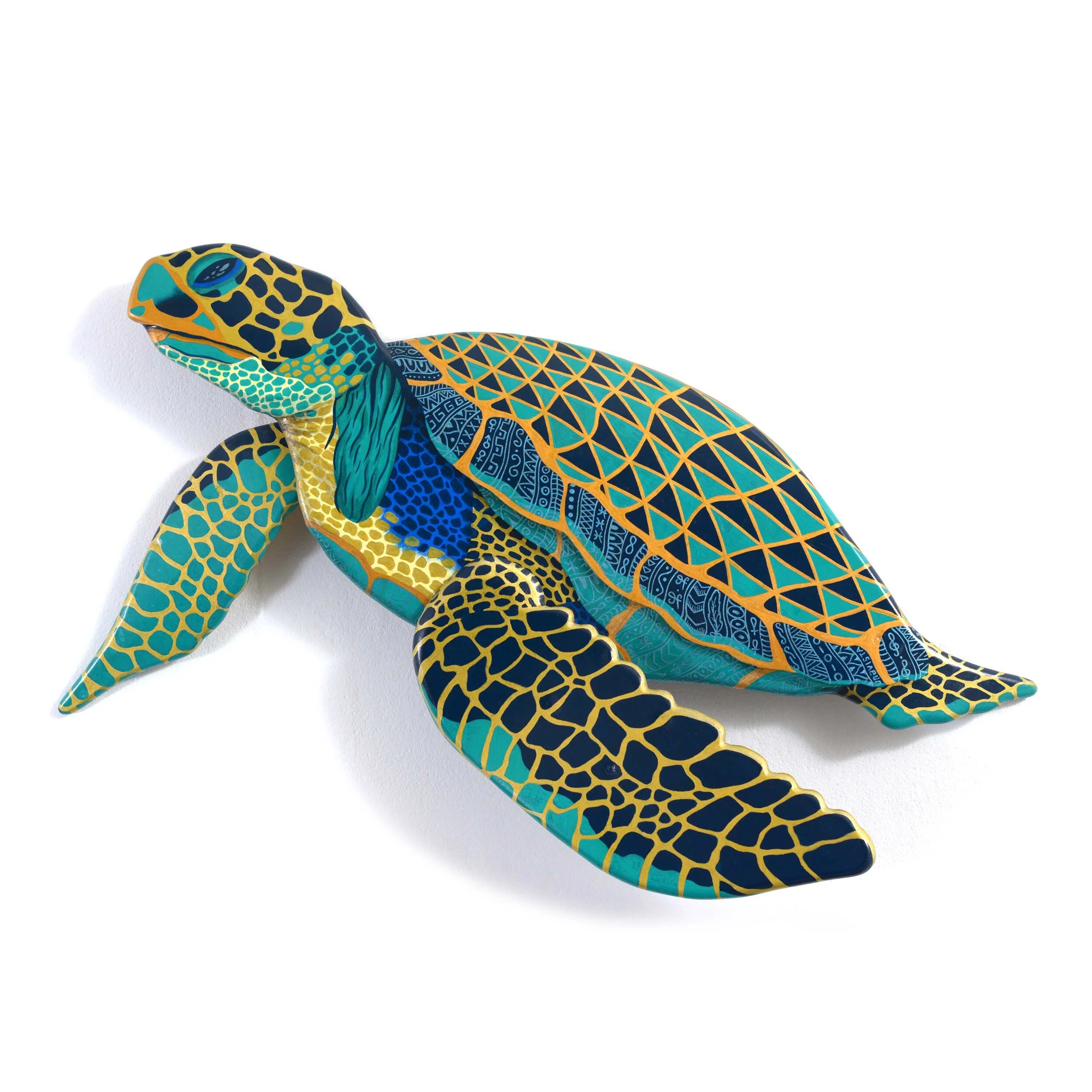  Blue Turtle  Acrylic painting and Poscas on 2 skateboards.  65X50 cm. 12/2019. OUT 