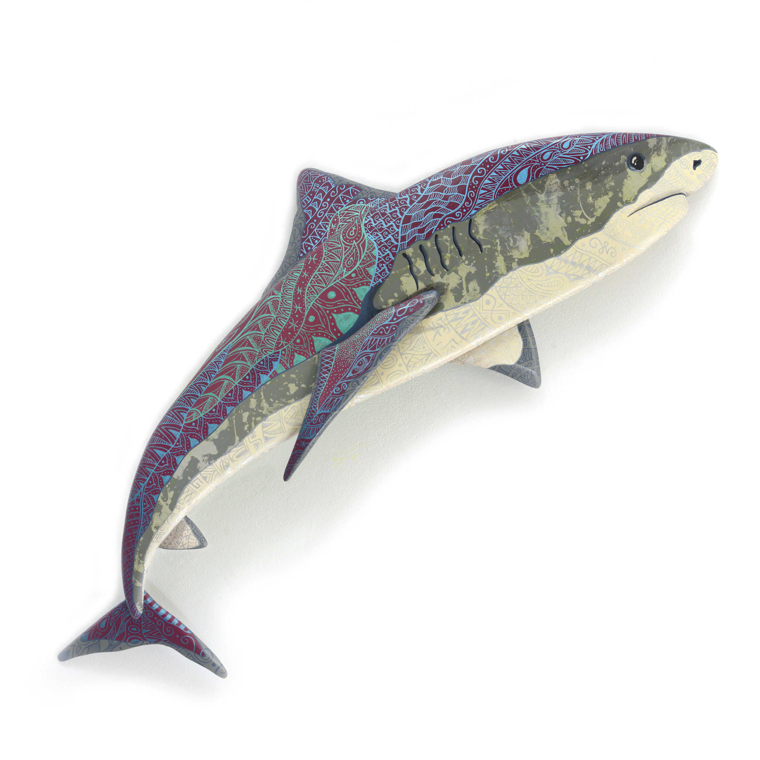  Shark life  Acrylic painting and Poscas on a skateboard.  80X23 cm. 10/2020 