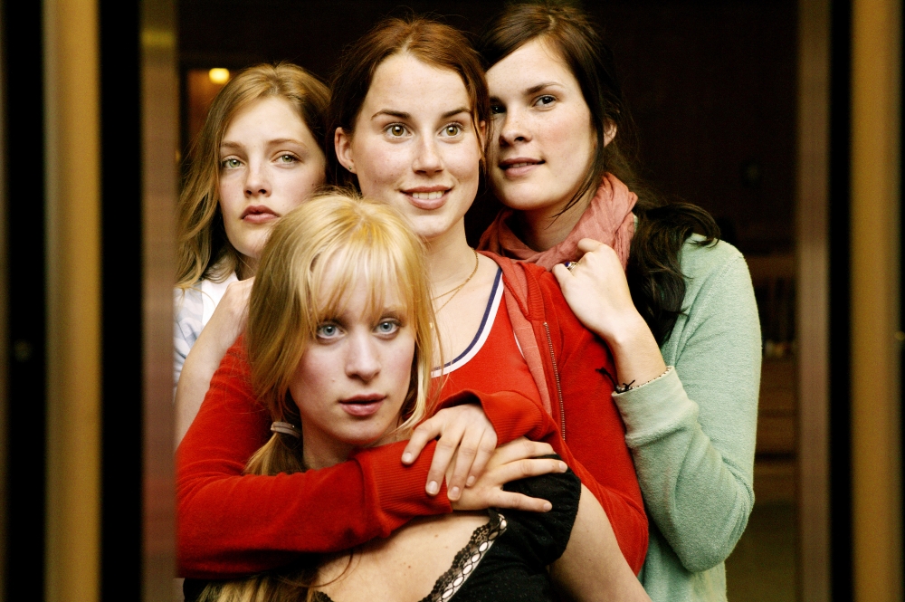8 Sara, Mia, Bea, Anniken.jpg