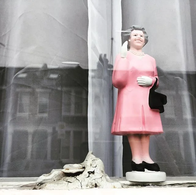 Oh hi!
#travelphotography #travel #elsa_and_fock #connectingthedots #london #queenmom