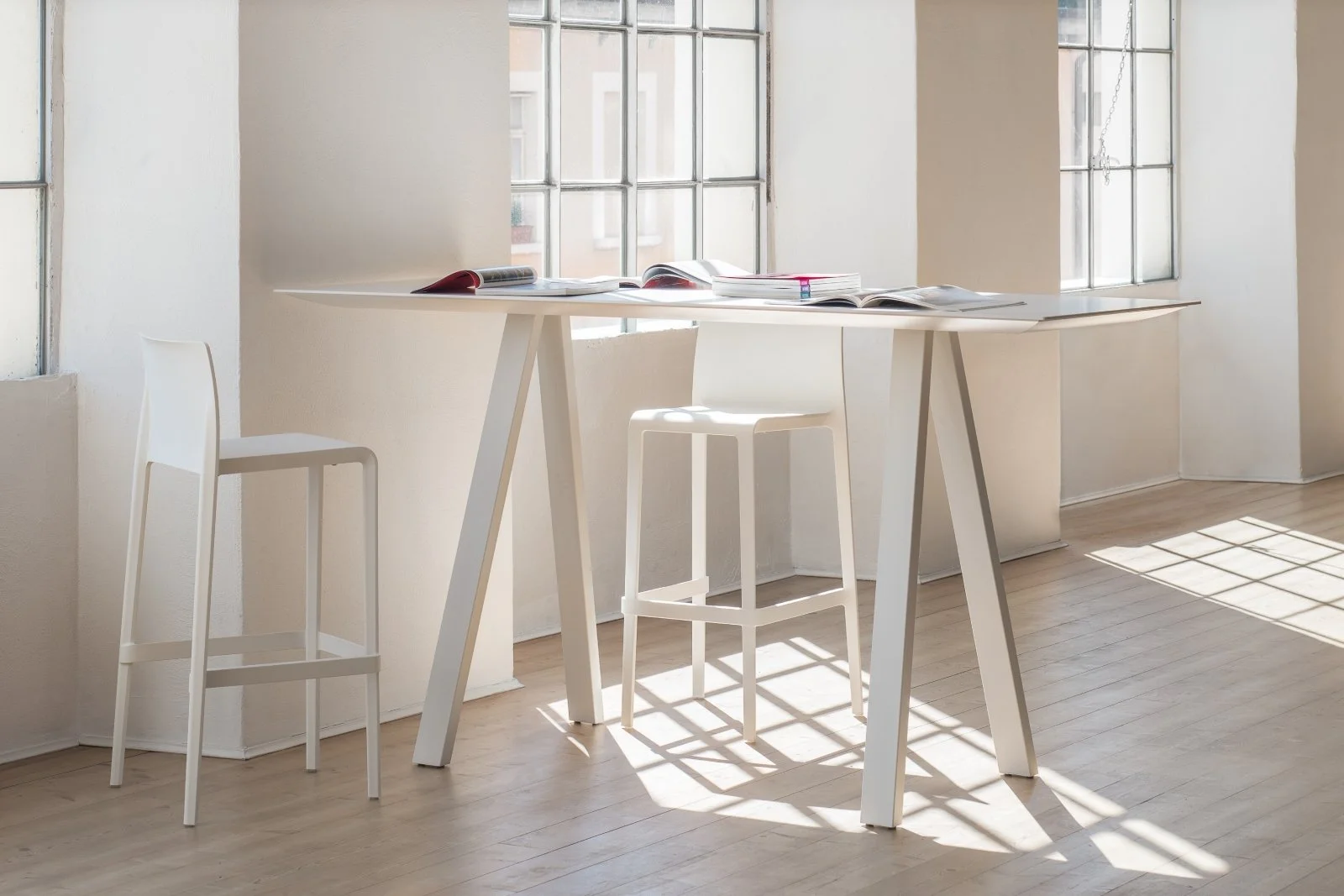 arki-table-volt-gallery-01.jpg