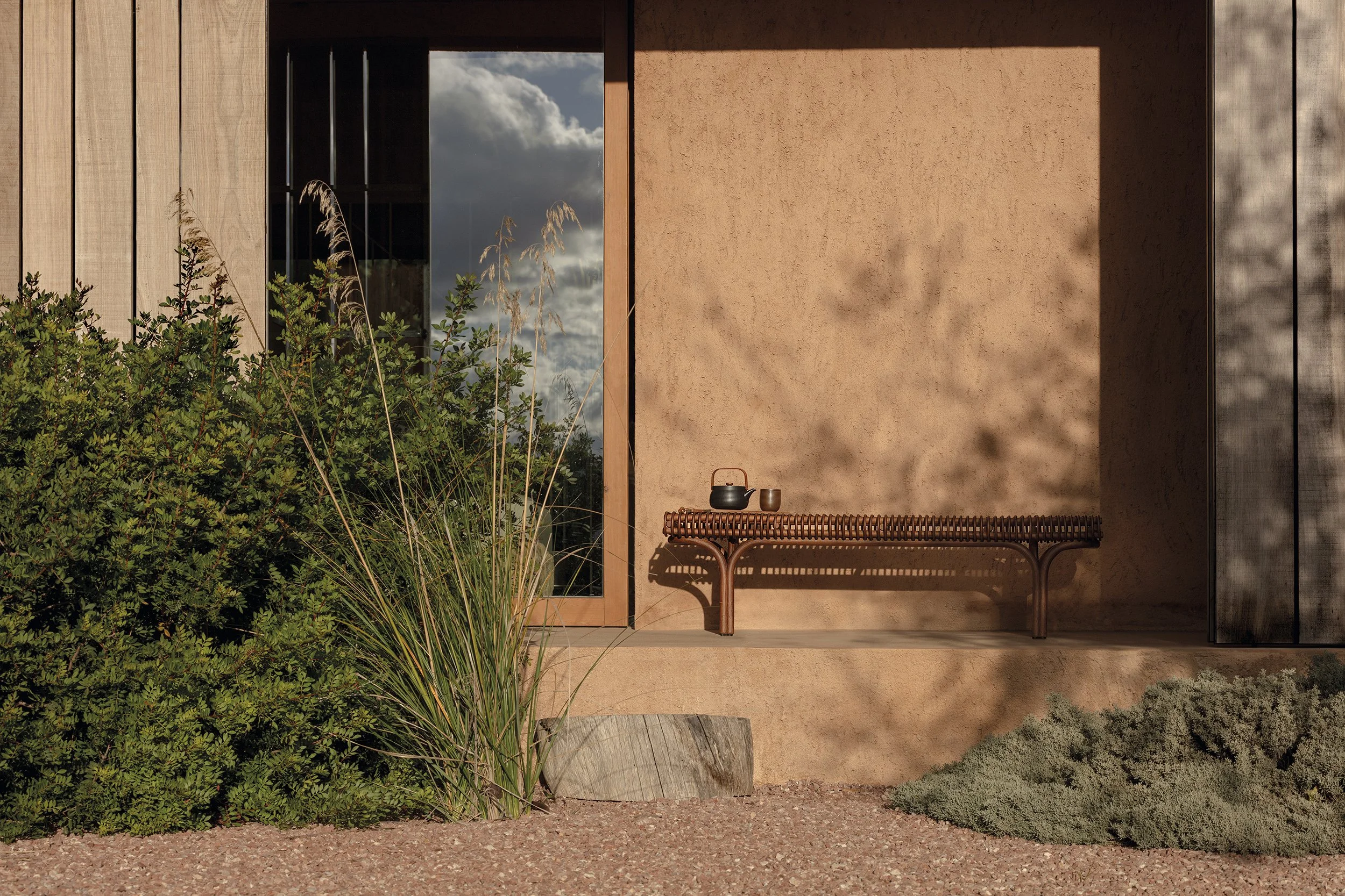 202-bench-joaquim-belsa-expormim-handmade-furniture-indoor-02.jpg.jpg