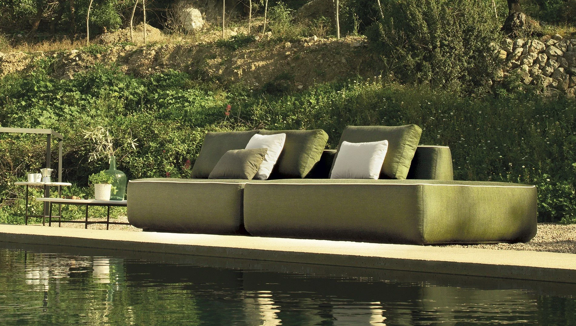 plump-sofa-studio-expormim-furniture-outdoor-04.jpg